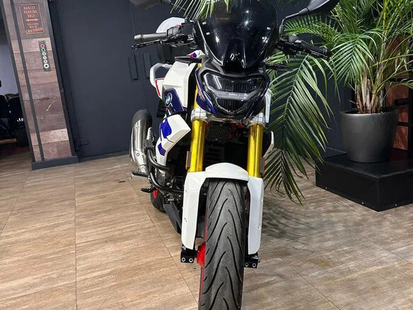 2022 BMW G 310 R, синий, 545000 рублей - вид 5