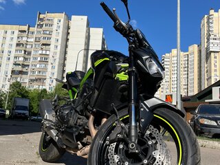 2021 Kawasaki Z 900, чёрный, 790000 рублей, вид 2