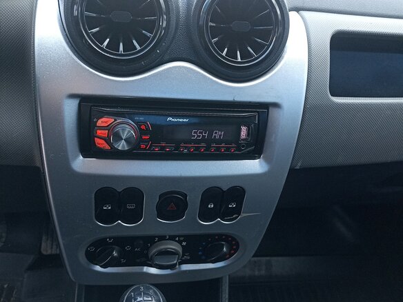 2012 Renault Logan I Рестайлинг, чёрный, 420000 рублей - вид 13