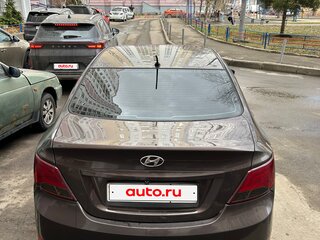 2014 Hyundai Solaris I Рестайлинг, коричневый, 680000 рублей, вид 4