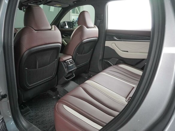 2023 Geely Monjaro I, серебристый - вид 10