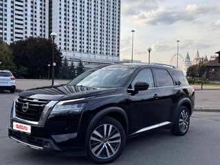 2021 Nissan Pathfinder V, чёрный, 5000000 рублей, вид 3