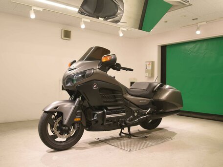 2015 Honda GL 1800 Gold Wing, серый, 1377000 рублей, вид 4