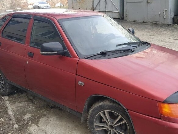 2004 Lada (ВАЗ) 2112, красный, 320000 рублей - вид 8
