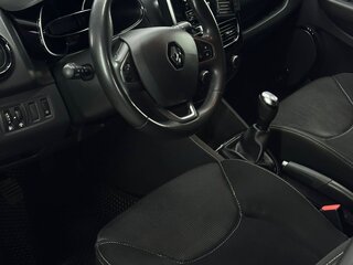 2019 Renault Clio IV Рестайлинг, белый, 1295000 рублей, вид 3