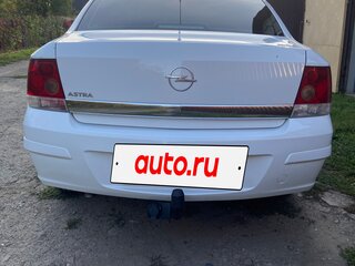 2011 Opel Astra H Рестайлинг, белый, 750000 рублей, вид 4