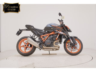 2023 KTM 1290 Super Duke R, чёрный, 1360000 рублей, вид 1