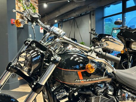2024 Harley-Davidson Breakout, чёрный, 3400000 рублей, вид 3