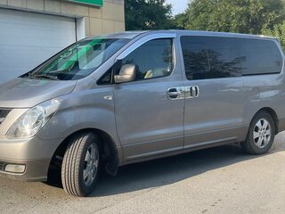 2012 Hyundai Grand Starex I, серый, 1450000 рублей, вид 2