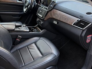 2017 Mercedes-Benz GLS 400 I (X166), чёрный, 4600000 рублей, вид 5