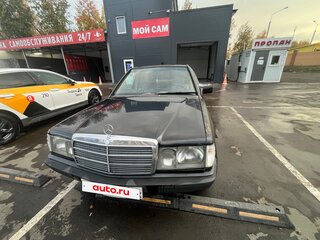 1985 Mercedes-Benz 190 (W201), чёрный, 320000 рублей, вид 1