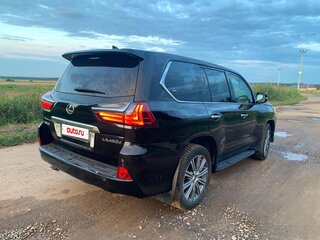 2016 Lexus LX 450d III Рестайлинг 2, чёрный, 5200000 рублей, вид 2
