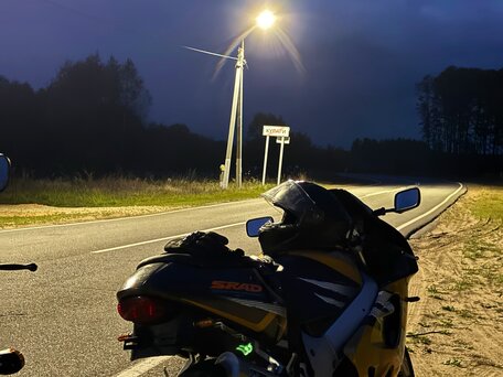 1998 Suzuki GSX 750, золотистый, 300000 рублей, вид 5