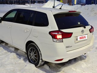 2016 Toyota Corolla Fielder XI (E160, E170, E180) Рестайлинг 1, белый, 1250000 рублей, вид 4