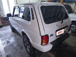 2021 Lada (ВАЗ) 2121 (4x4) Urban I Рестайлинг (2020), белый, 900000 рублей, вид 4
