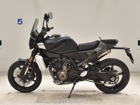 2024 Husqvarna Svartpilen 801, чёрный, 900000 рублей, вид 2