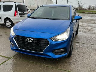 2017 Hyundai Solaris II, синий, 1450000 рублей, вид 1