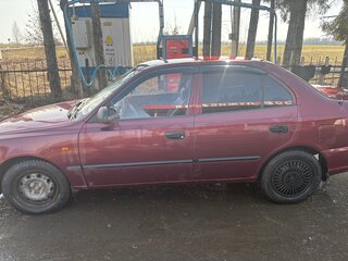 2008 Hyundai Accent ТагАЗ II, красный, 405000 рублей, вид 4