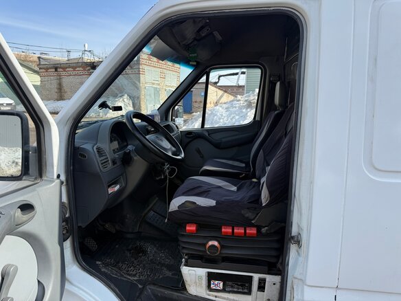 2001 Mercedes-Benz Sprinter, белый, 900000 рублей - вид 7