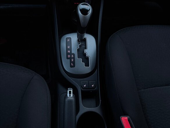 2014 Kia Rio III, чёрный, 1050000 рублей - вид 10