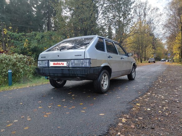 2002 Lada (ВАЗ) 21093i, серебристый, 180000 рублей - вид 5