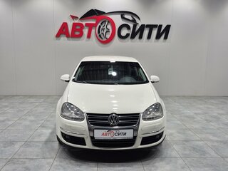 2010 Volkswagen Jetta V, белый, 661000 рублей, вид 2