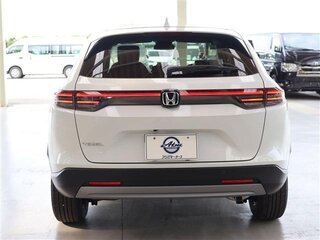 2025 Honda Vezel II Рестайлинг, белый, 2380007 рублей, вид 4