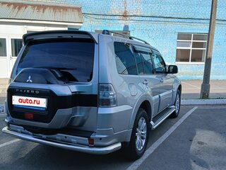 2018 Mitsubishi Pajero IV Рестайлинг 2, серебристый, 3000000 рублей, вид 5