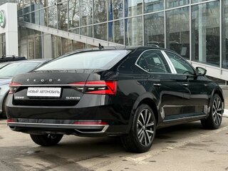 2025 Skoda Superb III Рестайлинг, чёрный, 3250000 рублей, вид 5