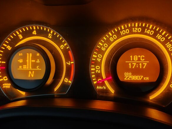 2008 Toyota Corolla AMT X (E140, E150), красный - вид 8