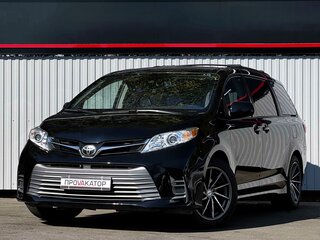 2018 Toyota Sienna III Рестайлинг 2, чёрный, 3060000 рублей, вид 1