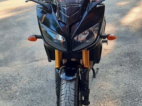 2007 Yamaha FZ1, красный, 650000 рублей, вид 2