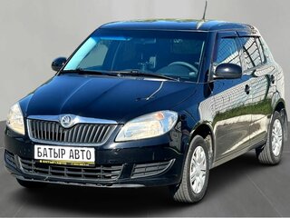 2013 Skoda Fabia II Рестайлинг, чёрный, 595000 рублей, вид 1
