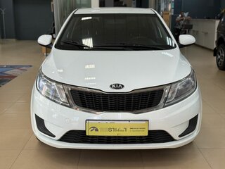 2013 Kia Rio III, белый, 750000 рублей, вид 2