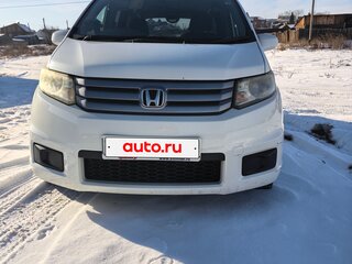 2011 Honda Freed Spike I Рестайлинг, белый, 865000 рублей, вид 3
