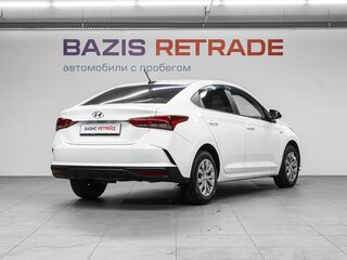 2021 Hyundai Solaris II Рестайлинг, белый, 1381000 рублей, вид 5