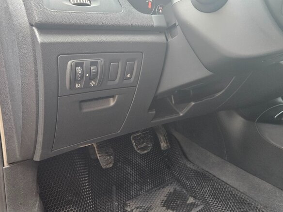 2009 Renault Laguna III, серый, 530000 рублей - вид 7