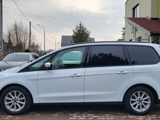 2020 Ford Galaxy S&S III Рестайлинг, белый, 2145000 рублей, вид 4