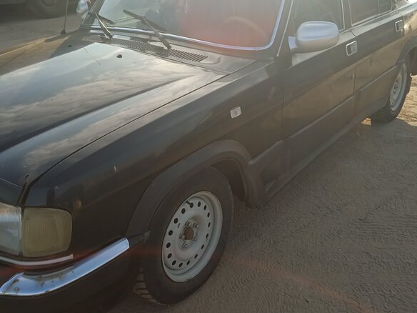 2003 ГАЗ 3110 «Волга», чёрный, 90000 рублей