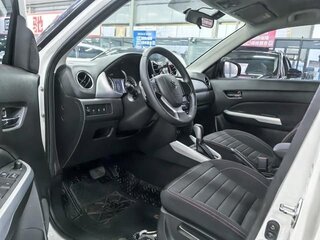 2019 Suzuki Vitara II Рестайлинг, белый, 1700000 рублей, вид 5