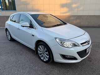 2012 Opel Astra J Рестайлинг, белый, 700000 рублей, вид 3