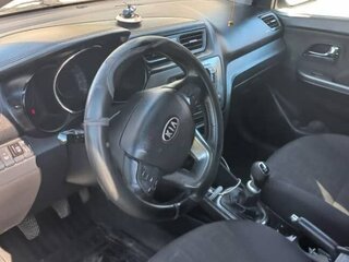 2012 Kia Rio 5-speed III, серый, 650000 рублей, вид 4