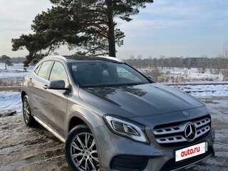 2017 Mercedes-Benz GLA 250 I (X156) Рестайлинг, серый, 2200000 рублей, вид 3
