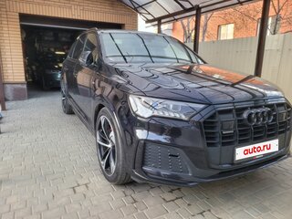 2020 Audi Q7 50 TDI II (4M) Рестайлинг, чёрный, 6800000 рублей, вид 4