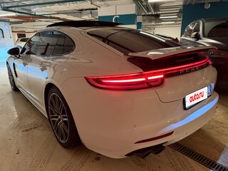 2017 Porsche Panamera 4S II, белый, 6900000 рублей, вид 1