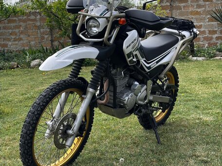 2015 Yamaha XT250 Serow, зелёный, 430000 рублей, вид 2