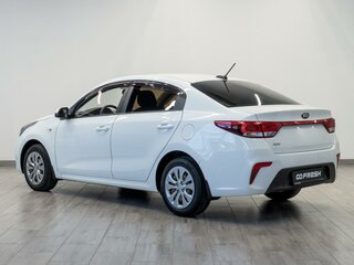 2017 Kia Rio IV, белый, 1069000 рублей, вид 2