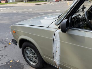 2003 Lada (ВАЗ) 2105, бежевый, 168000 рублей, вид 4
