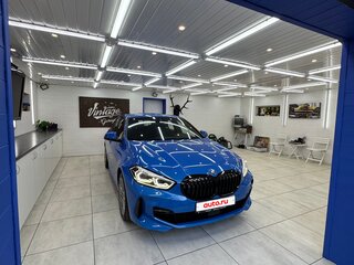 2021 BMW 1 серии 118i III (F40), синий, 3000000 рублей, вид 1