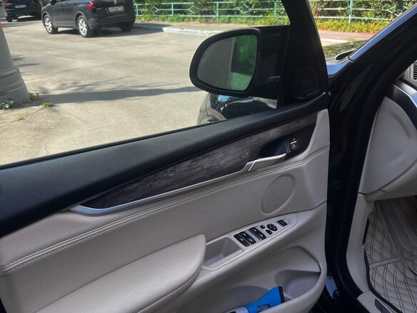 2017 BMW X5 25d III (F15), чёрный, 3300000 рублей - вид 19